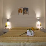 Gloria Hotel 2*