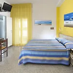 Gloria Hotel