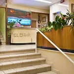 Hotel Gloria 2*