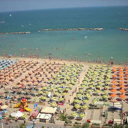 Gloria Gabicce Mare