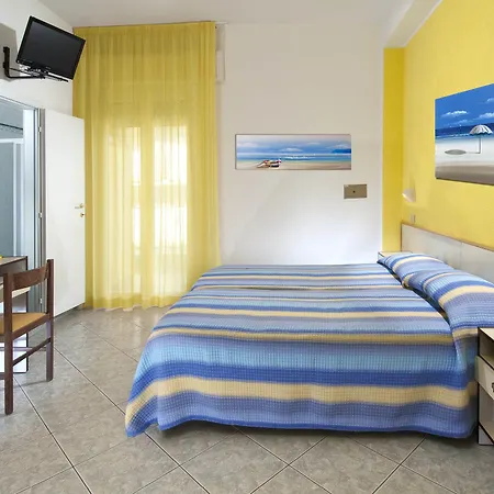 Gloria Hotel